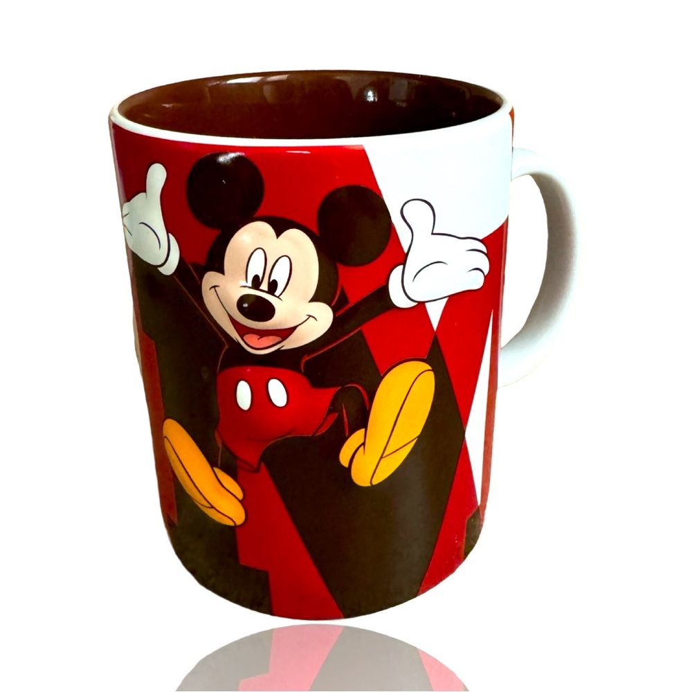 Vintage Mickey Mouse Oversized 3D Ceramic Coffee Mug: Disney Store Exclusive